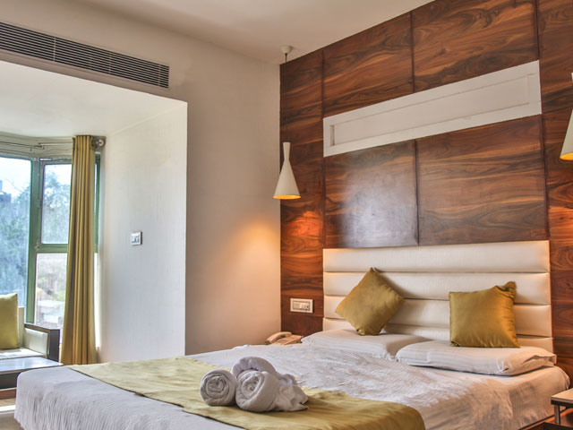 Executive Room